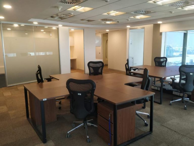 Beyond the Four Walls : dezerv.’s First Office 8 Beyond the Four Walls
